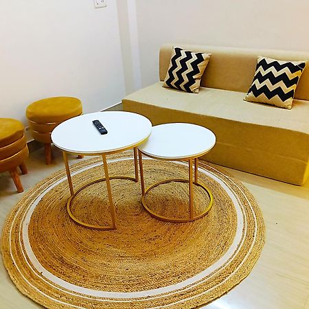 Malaiya Homestay - Grandeur Living Experience Dzsabalpur Kültér fotó