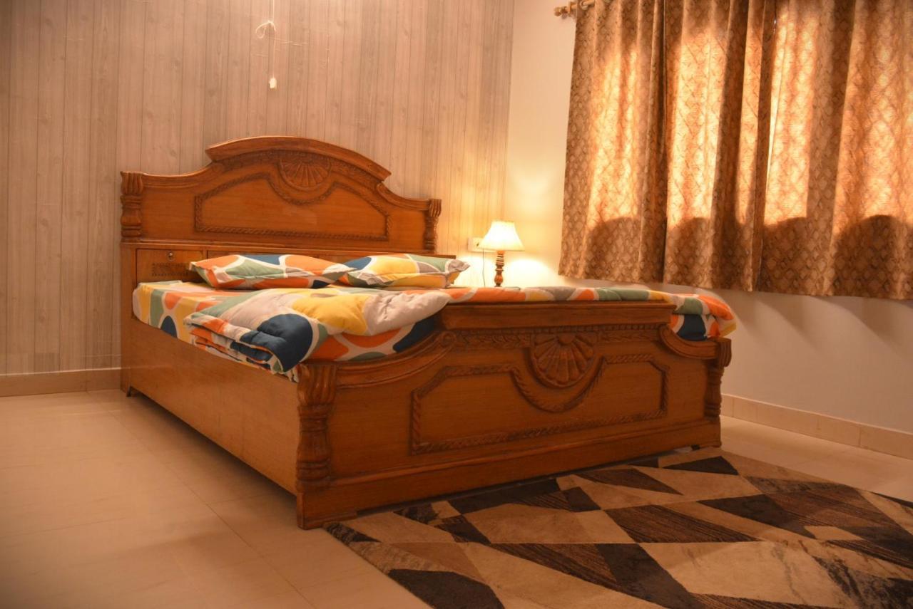 Malaiya Homestay - Grandeur Living Experience Dzsabalpur Kültér fotó
