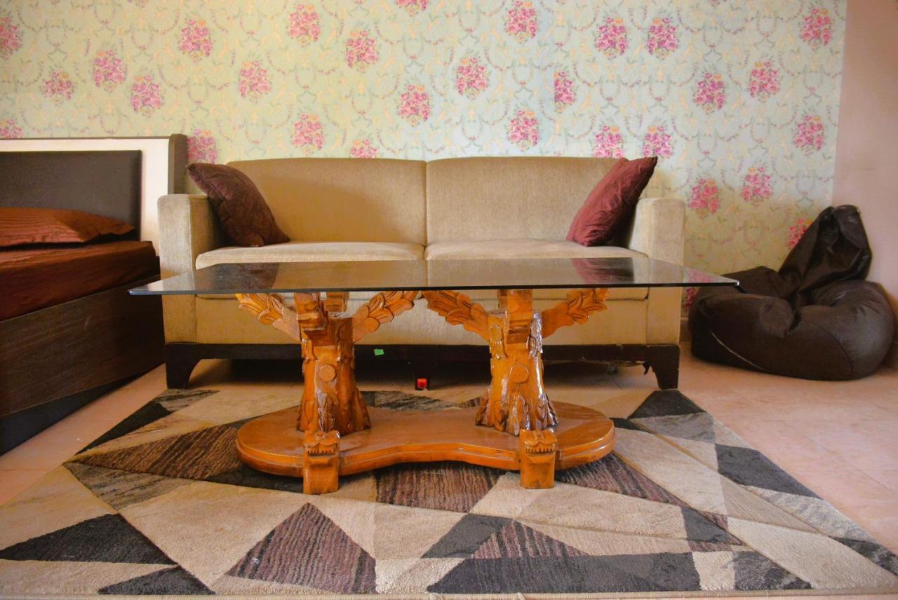 Malaiya Homestay - Grandeur Living Experience Dzsabalpur Kültér fotó